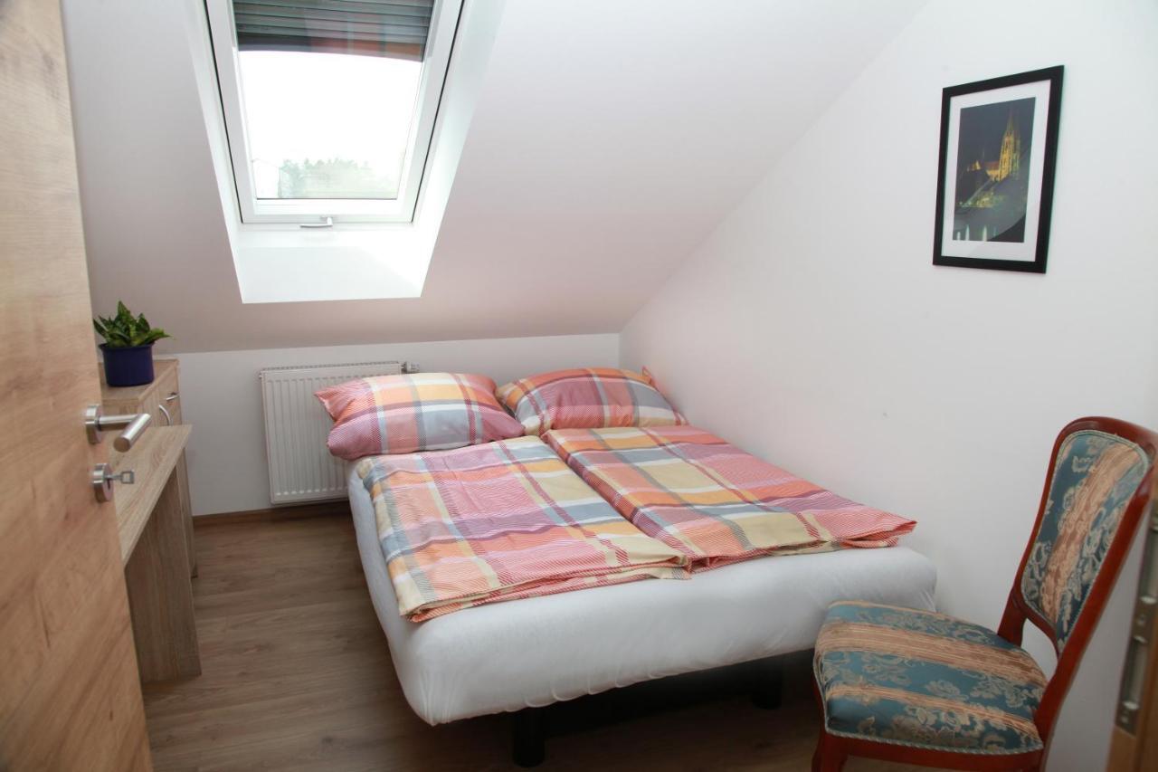 Ferienwohnungen Stoeckl Nittendorf Экстерьер фото